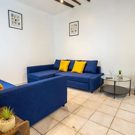 En Plein Coeur De Deuxieme Arrondissement Quartier Montergueil Chatelet 아파트