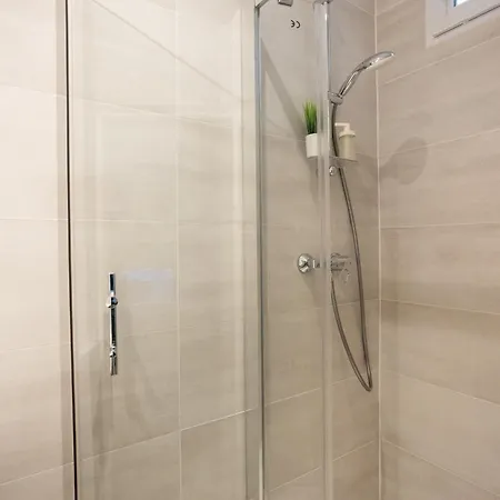 아파트 En Plein Coeur De Deuxieme Arrondissement Quartier Montergueil Chatelet